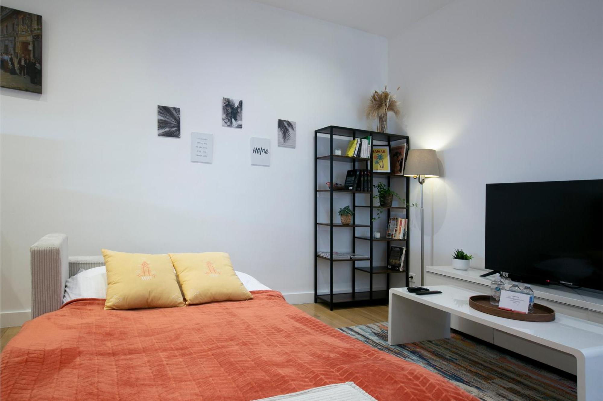 Warm 2 Bedrooms Apartement - C38 ปารีส ภายนอก รูปภาพ