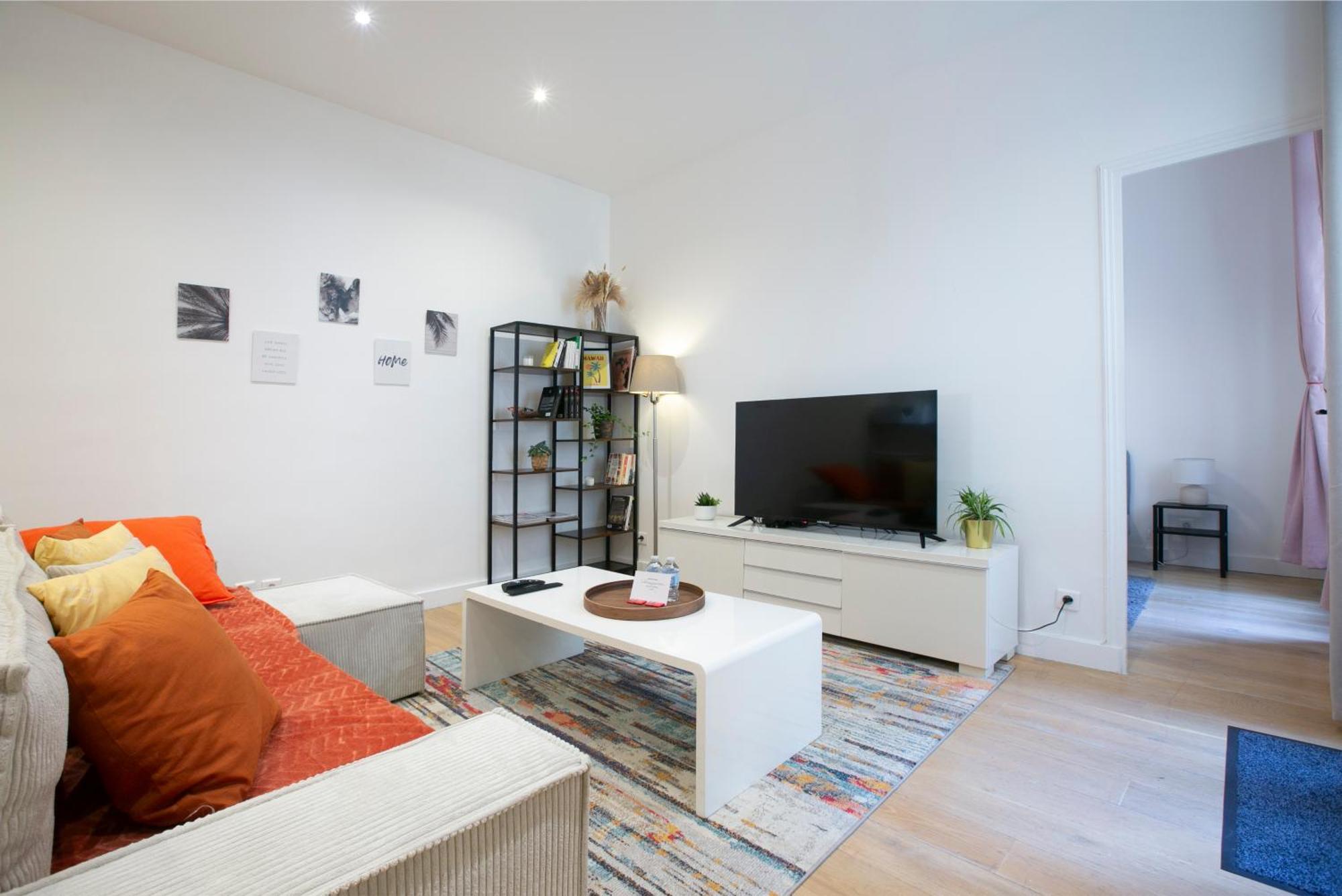 Warm 2 Bedrooms Apartement - C38 ปารีส ภายนอก รูปภาพ